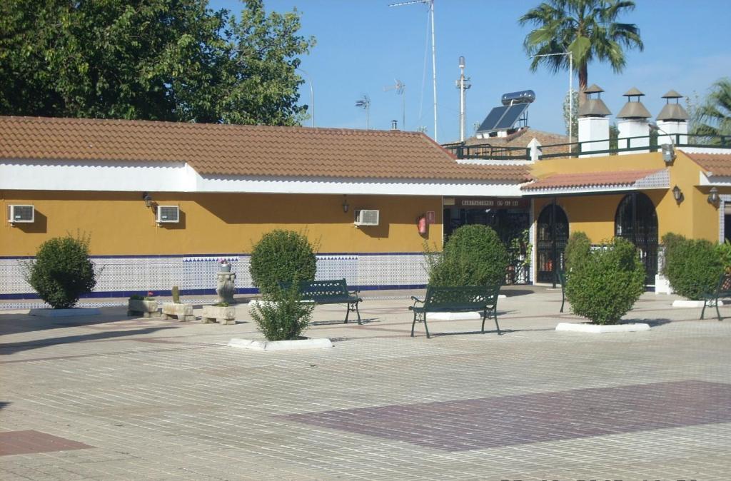 Hostal Don Diego San Juan Del Puerto Bagian luar foto