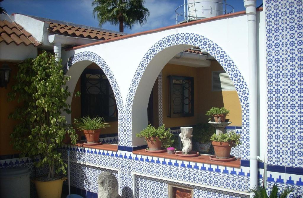Hostal Don Diego San Juan Del Puerto Bagian luar foto